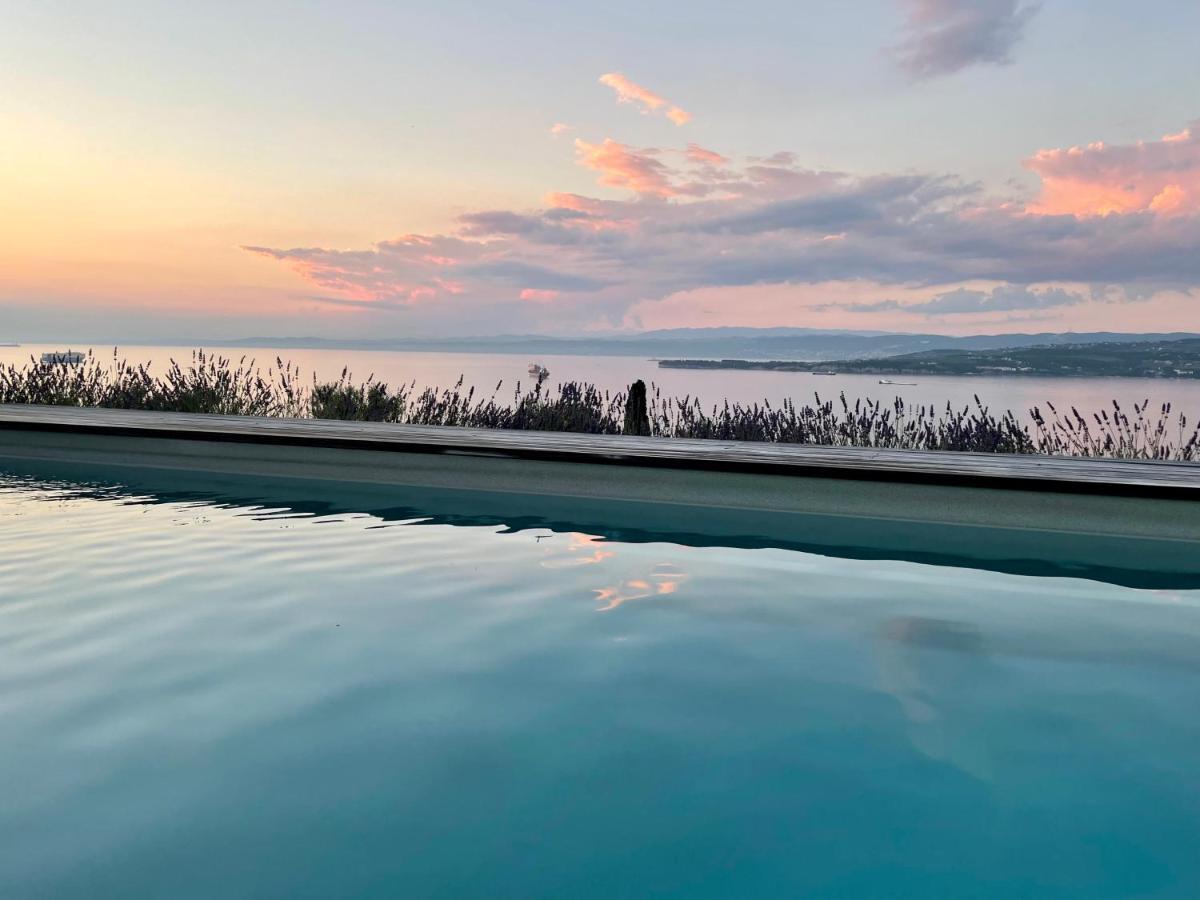 Villa The View Koper Exterior photo